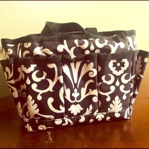 Thirty one multi pocketed